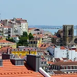 Chiado - Lounge Apartamento Lisboa
