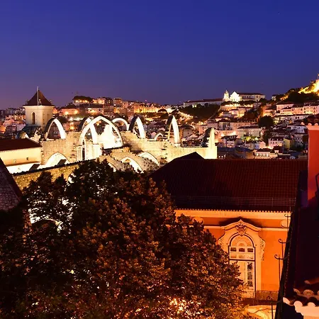 Chiado - Lounge Apartamento