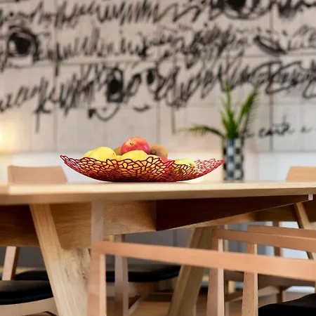 Chiado - Lounge Lisbona